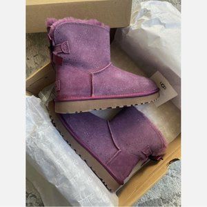 NEW UGG Women's Mini Bailey Bow Metallic Spots Purple Size 7